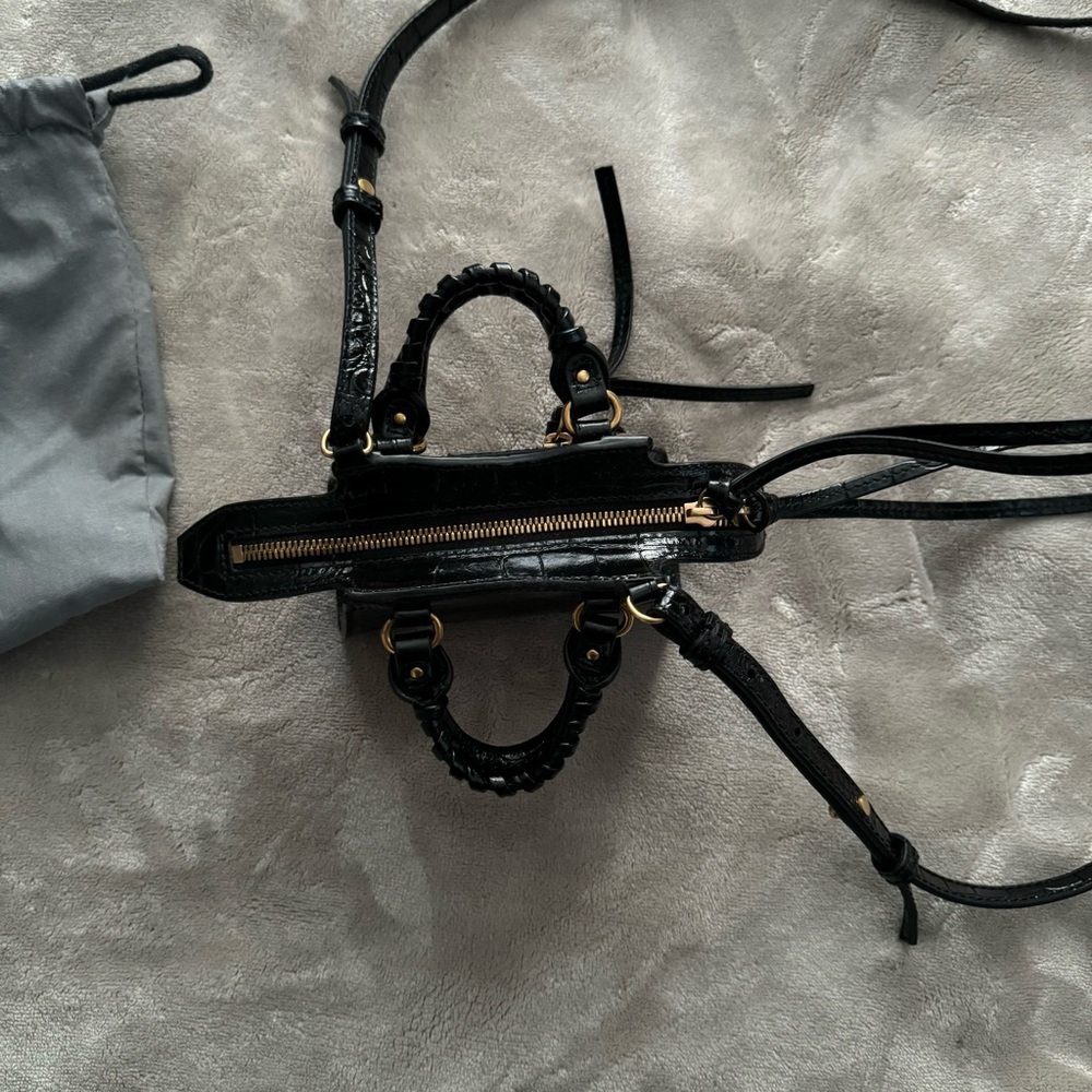 Balenciaga Neo Classic City bag Super Nano - Picture 8 of 11